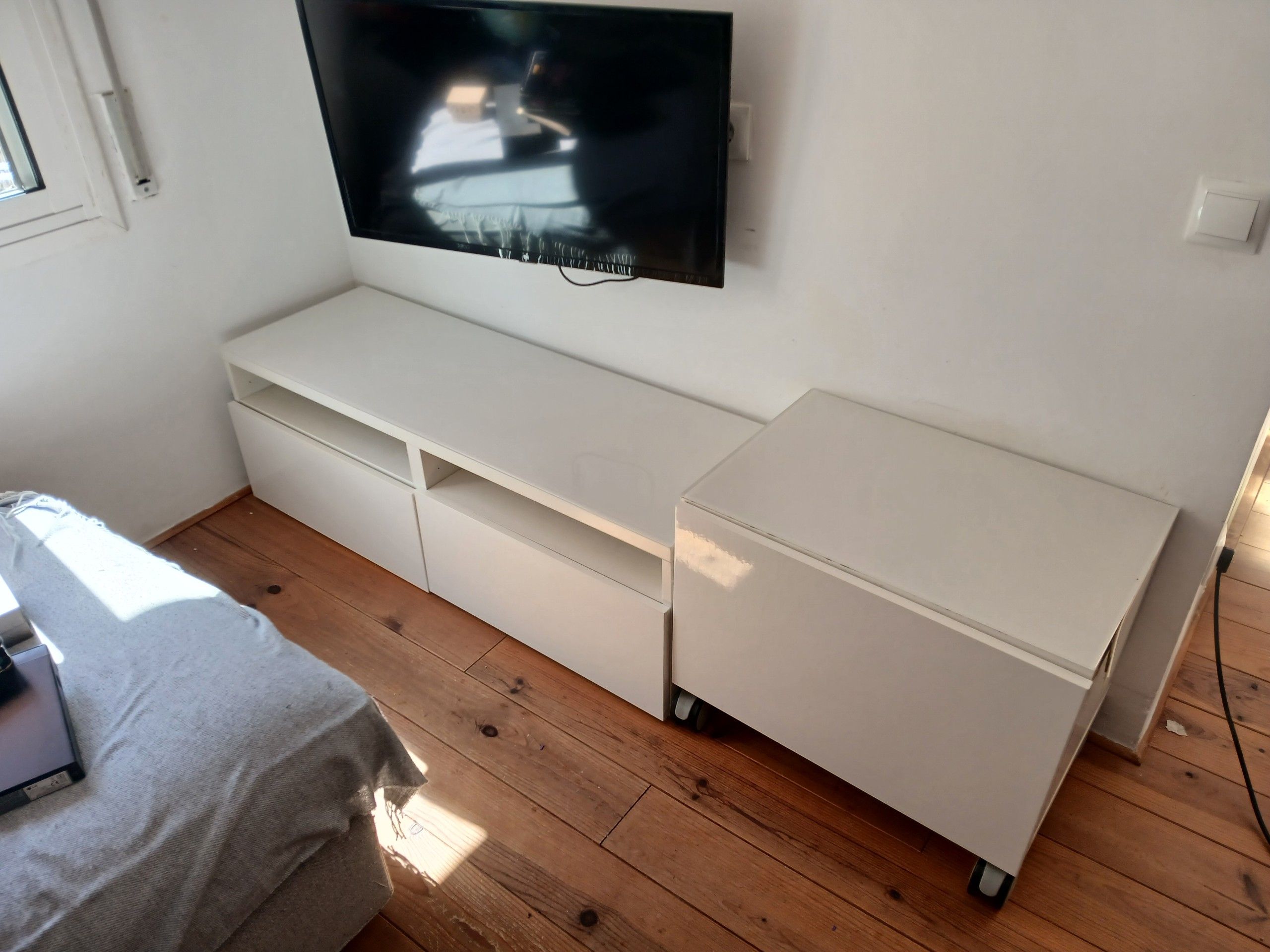 Seller photo