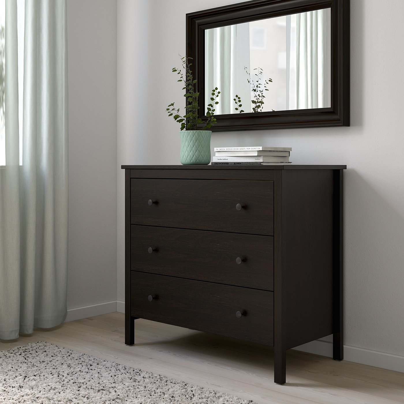 IKEA katalogoaren irudia